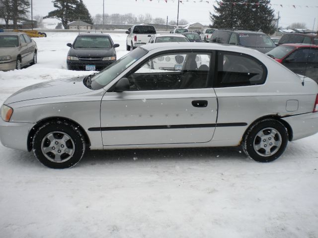 2002 Hyundai Accent ESi