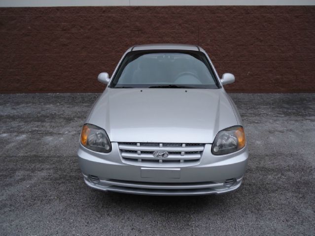 2002 Hyundai Accent XLS