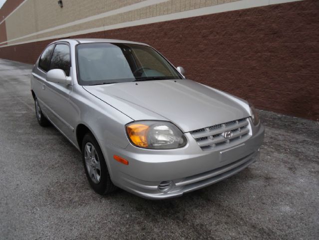 2002 Hyundai Accent XLS