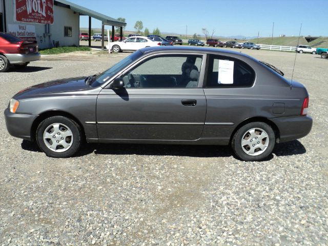 2002 Hyundai Accent XLS