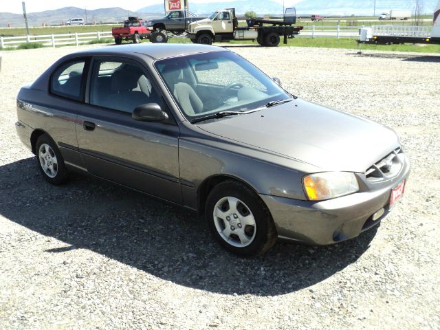 2002 Hyundai Accent XLS