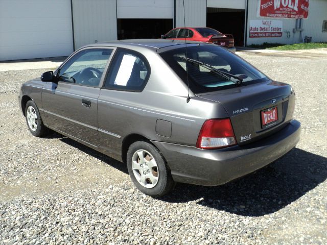 2002 Hyundai Accent XLS