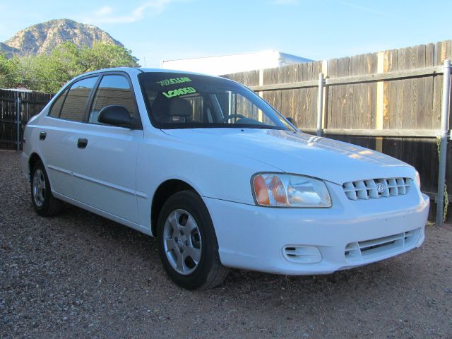 2002 Hyundai Accent S Sedan