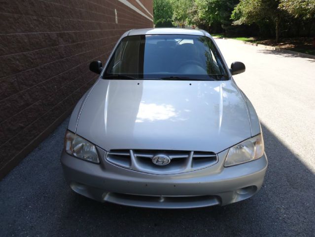 2002 Hyundai Accent XLS