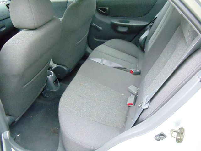 2002 Hyundai Accent S Sedan