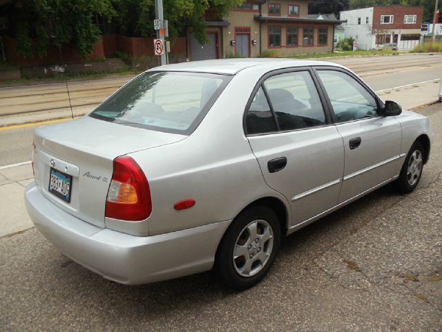 2002 Hyundai Accent S Sedan