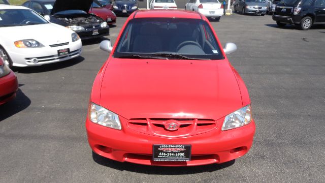 2002 Hyundai Accent ESi