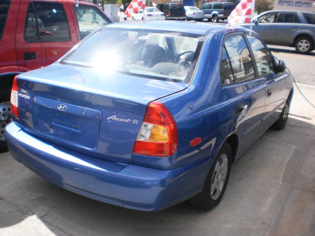 2002 Hyundai Accent S Sedan