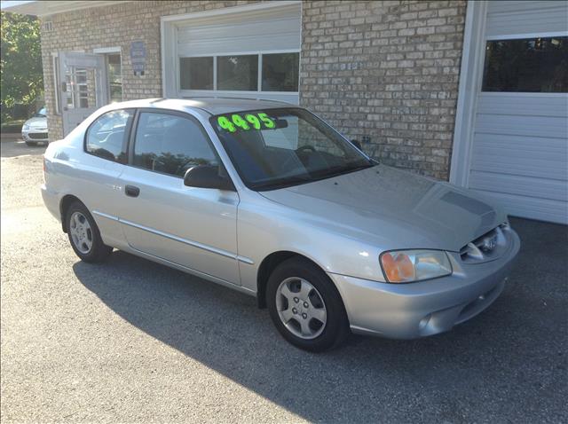 2002 Hyundai Accent XLS
