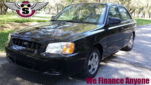 2002 Hyundai Accent S Sedan