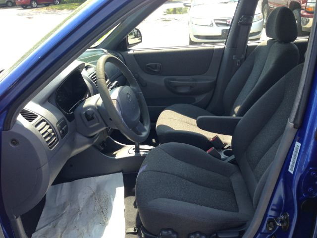 2002 Hyundai Accent S Sedan