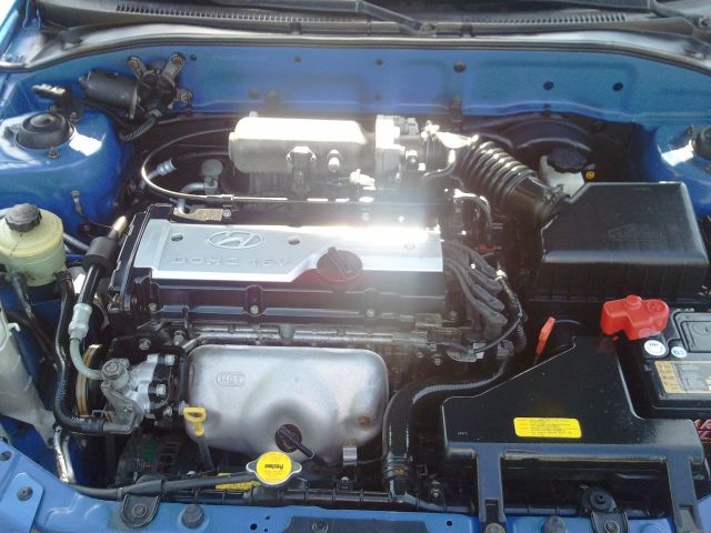 2002 Hyundai Accent S Sedan