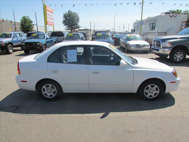 2003 Hyundai Accent Sle-1 FWD