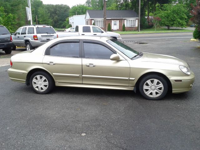 2003 Hyundai Accent Base