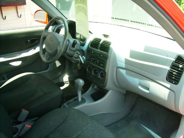 2004 Hyundai Accent GL Police Pkg