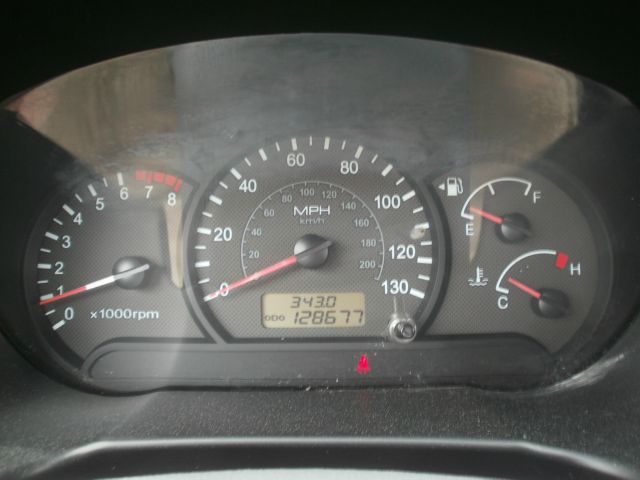 2004 Hyundai Accent Slt,4x4,1-owner,3rd Seat