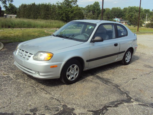2004 Hyundai Accent LX Coupe 4-spd AT