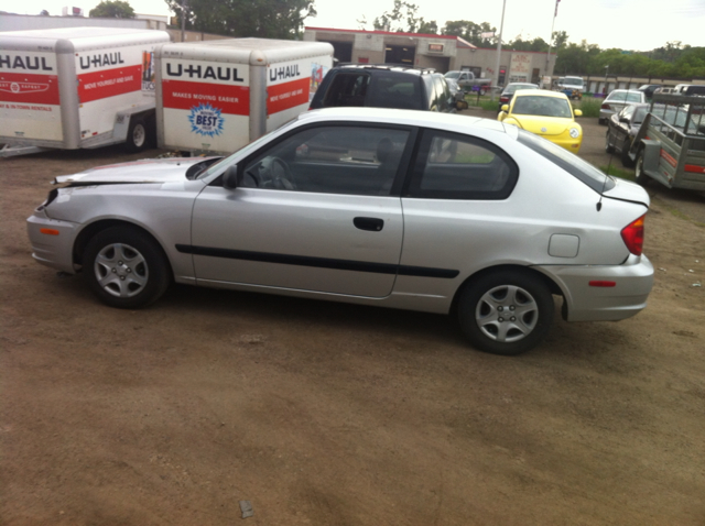 2004 Hyundai Accent LX Coupe 4-spd AT