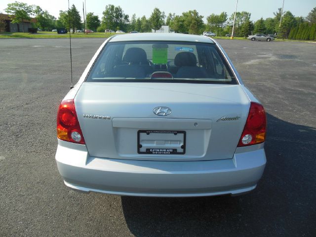2005 Hyundai Accent ST Sport SLT TRX4 Off Road Laramie