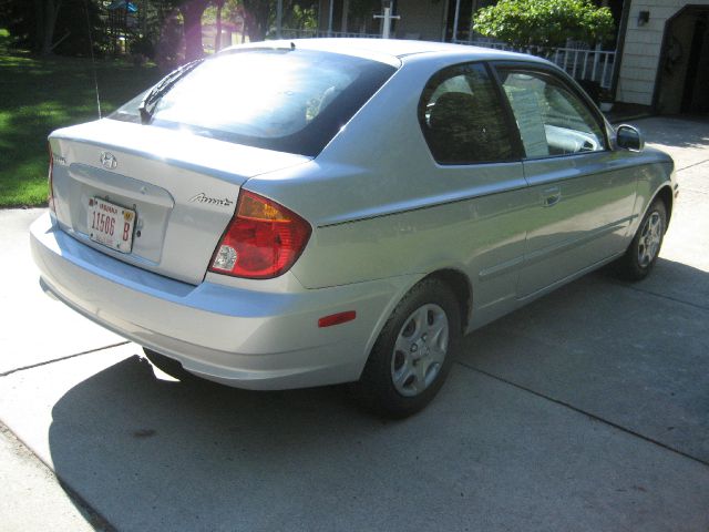 2005 Hyundai Accent 5.2