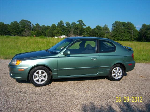2005 Hyundai Accent Cargo Van 2WD