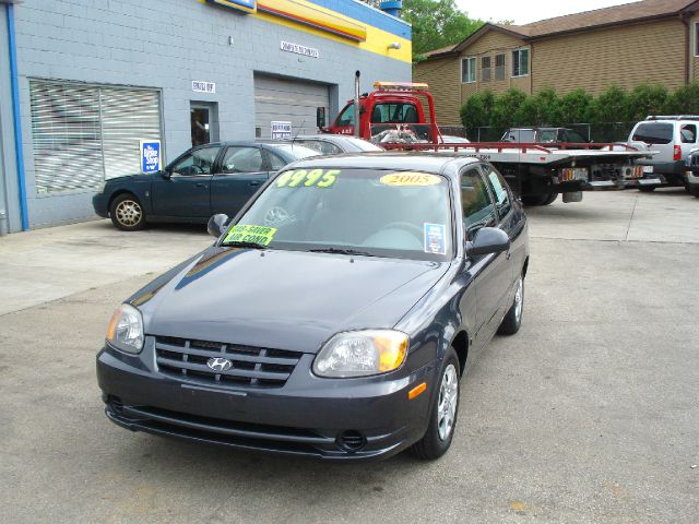 2005 Hyundai Accent S Sedan