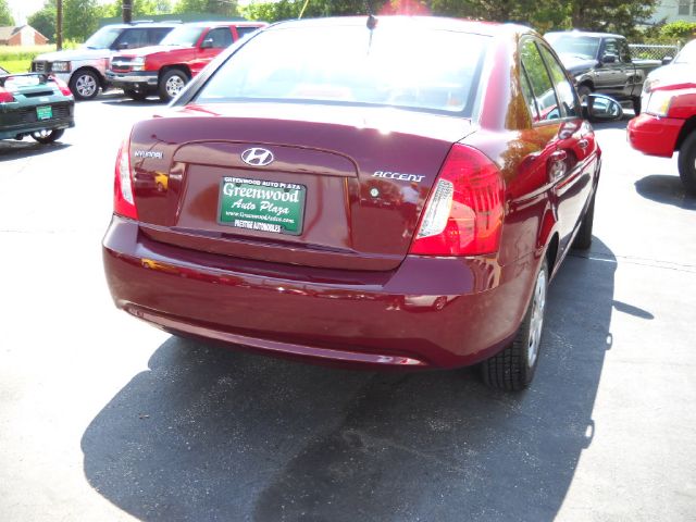 2006 Hyundai Accent FWD 4dr Sport