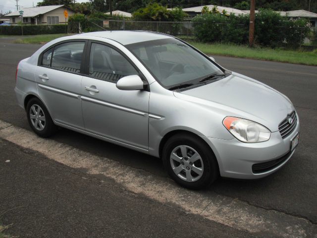 2006 Hyundai Accent FWD 4dr Sport