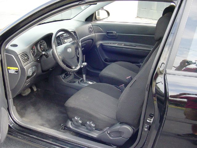 2007 Hyundai Accent LS LOW Milesfactory Warranty Sedan