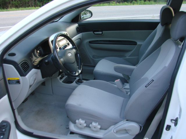 2007 Hyundai Accent LS LOW Milesfactory Warranty Sedan