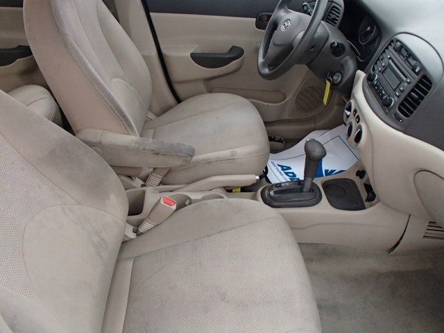 2007 Hyundai Accent Lariat XL