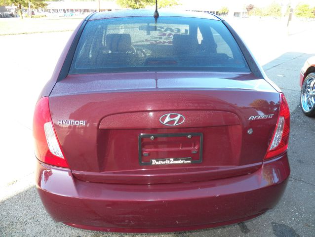 2008 Hyundai Accent LS LOW Milesfactory Warranty Sedan