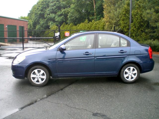 2009 Hyundai Accent ST Sport SLT TRX4 Off Road Laramie