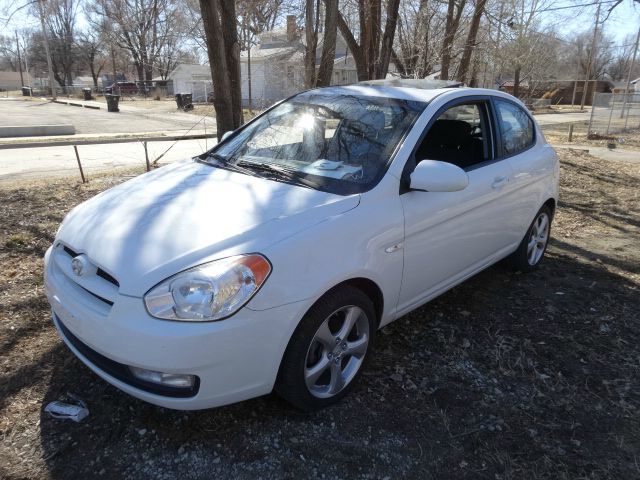 2009 Hyundai Accent LS LOW Milesfactory Warranty Sedan