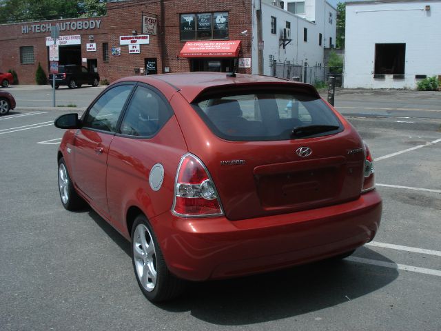 2009 Hyundai Accent LS LOW Milesfactory Warranty Sedan