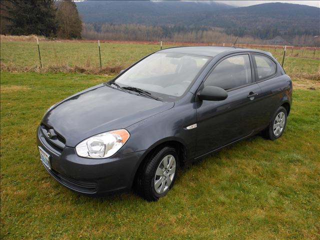 2009 Hyundai Accent XLS