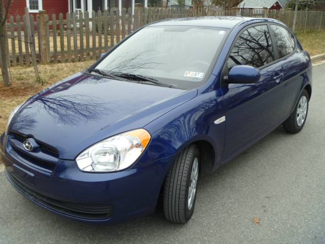 2010 Hyundai Accent FWD 4dr Sport