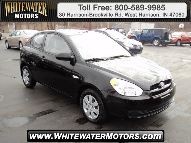2010 Hyundai Accent XLS