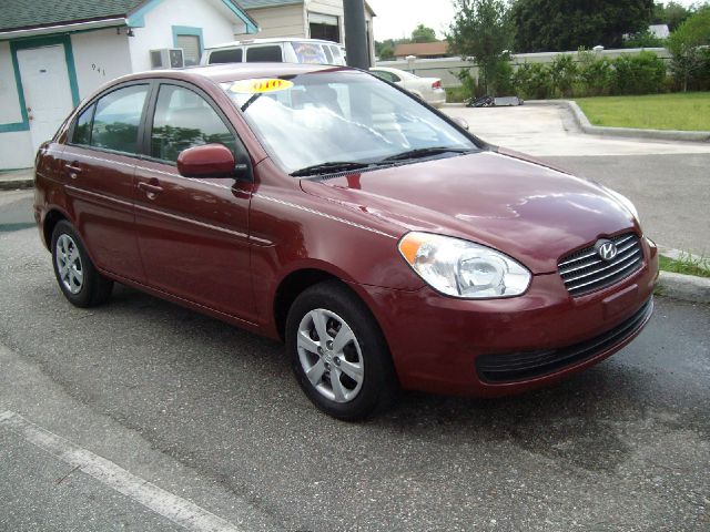 2010 Hyundai Accent FWD 4dr Sport