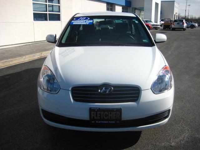 2010 Hyundai Accent Unknown