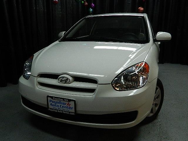 2010 Hyundai Accent XLS