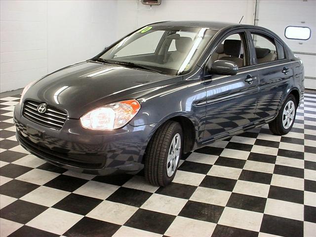 2010 Hyundai Accent FWD 4dr Sport