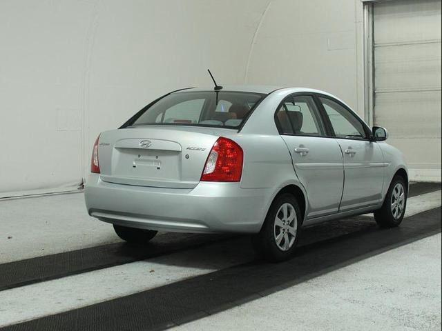 2010 Hyundai Accent FWD 4dr Sport
