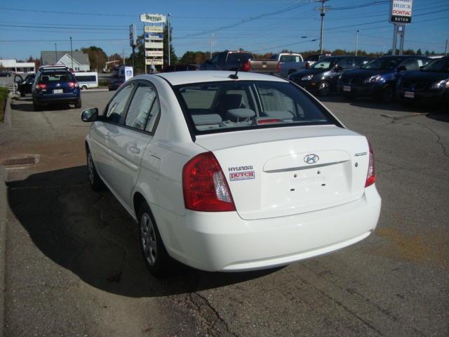 2010 Hyundai Accent FWD 4dr Sport