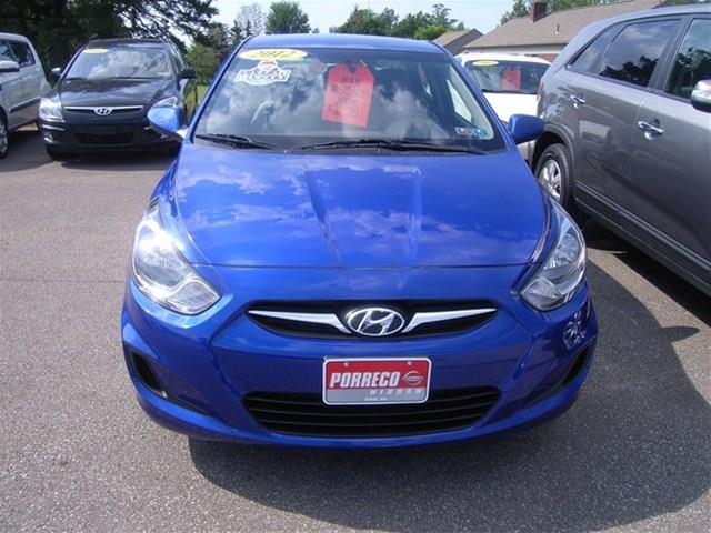 2012 Hyundai Accent FWD 4dr Sport