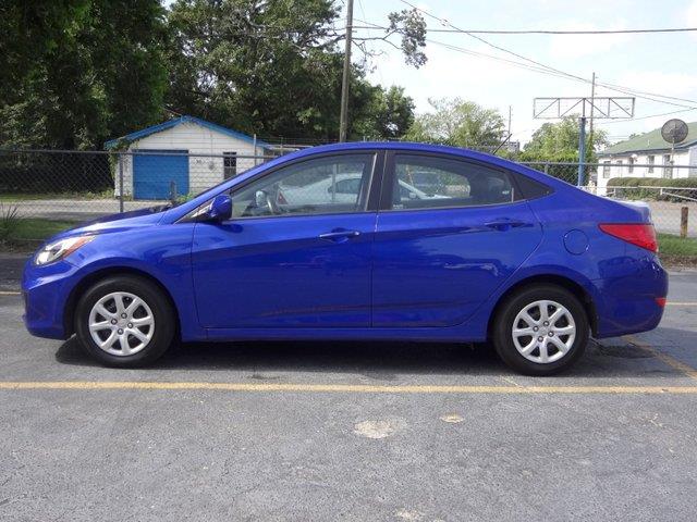 2012 Hyundai Accent FWD 4dr Sport