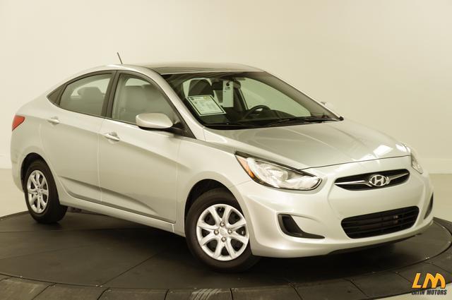 2012 Hyundai Accent FWD 4dr Sport