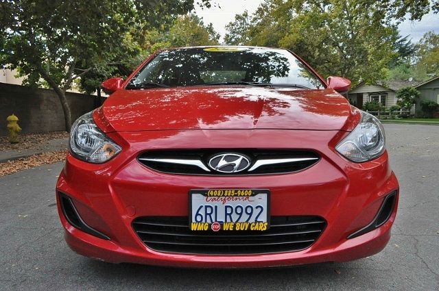 2012 Hyundai Accent ST Sport SLT TRX4 Off Road Laramie