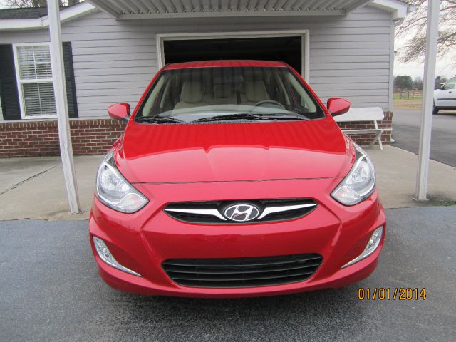 2013 Hyundai Accent ST Sport SLT TRX4 Off Road Laramie