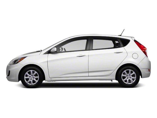 2013 Hyundai Accent 2006 Dodge Sport